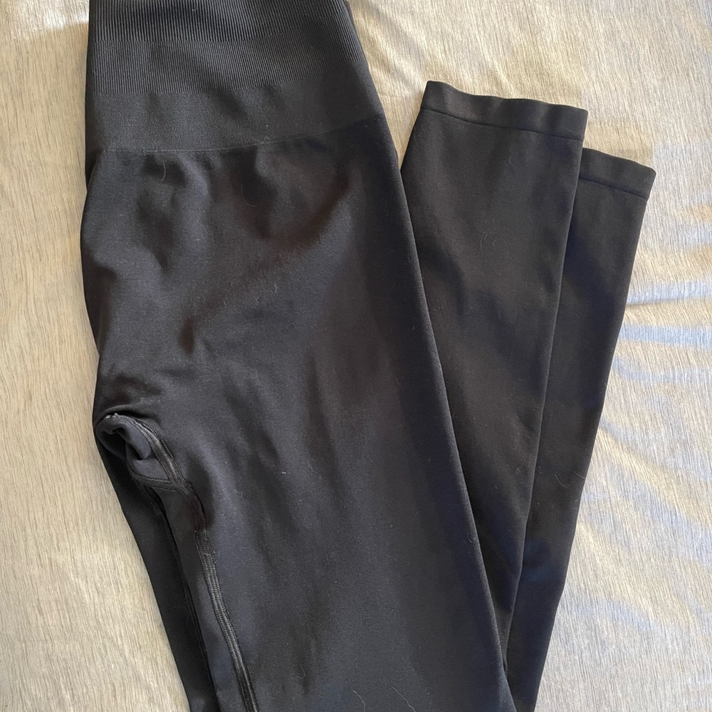 Black Alphalete Amplify Leggings